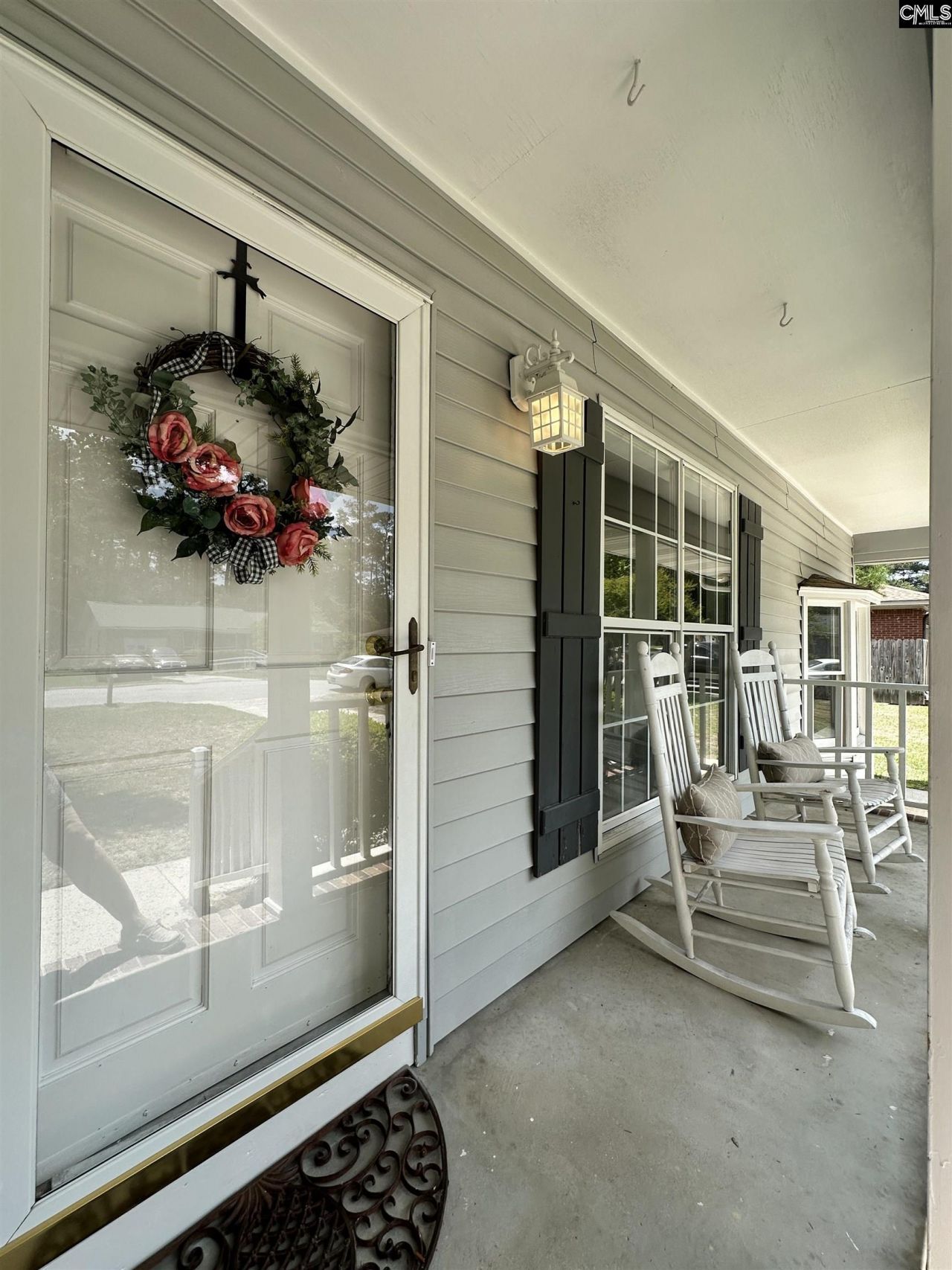 204 Haleywood Lane  Photo 5