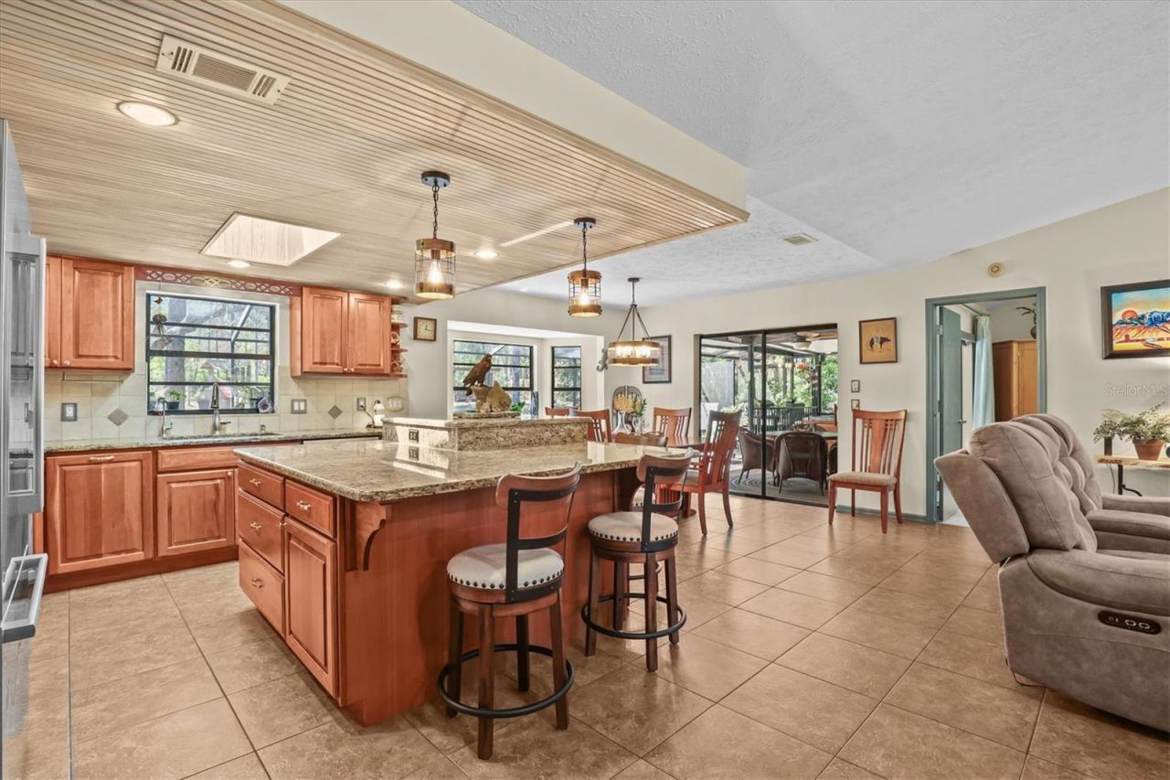 9032 Birmingham Avenue, Weeki Wachee, FL 34613 Photo