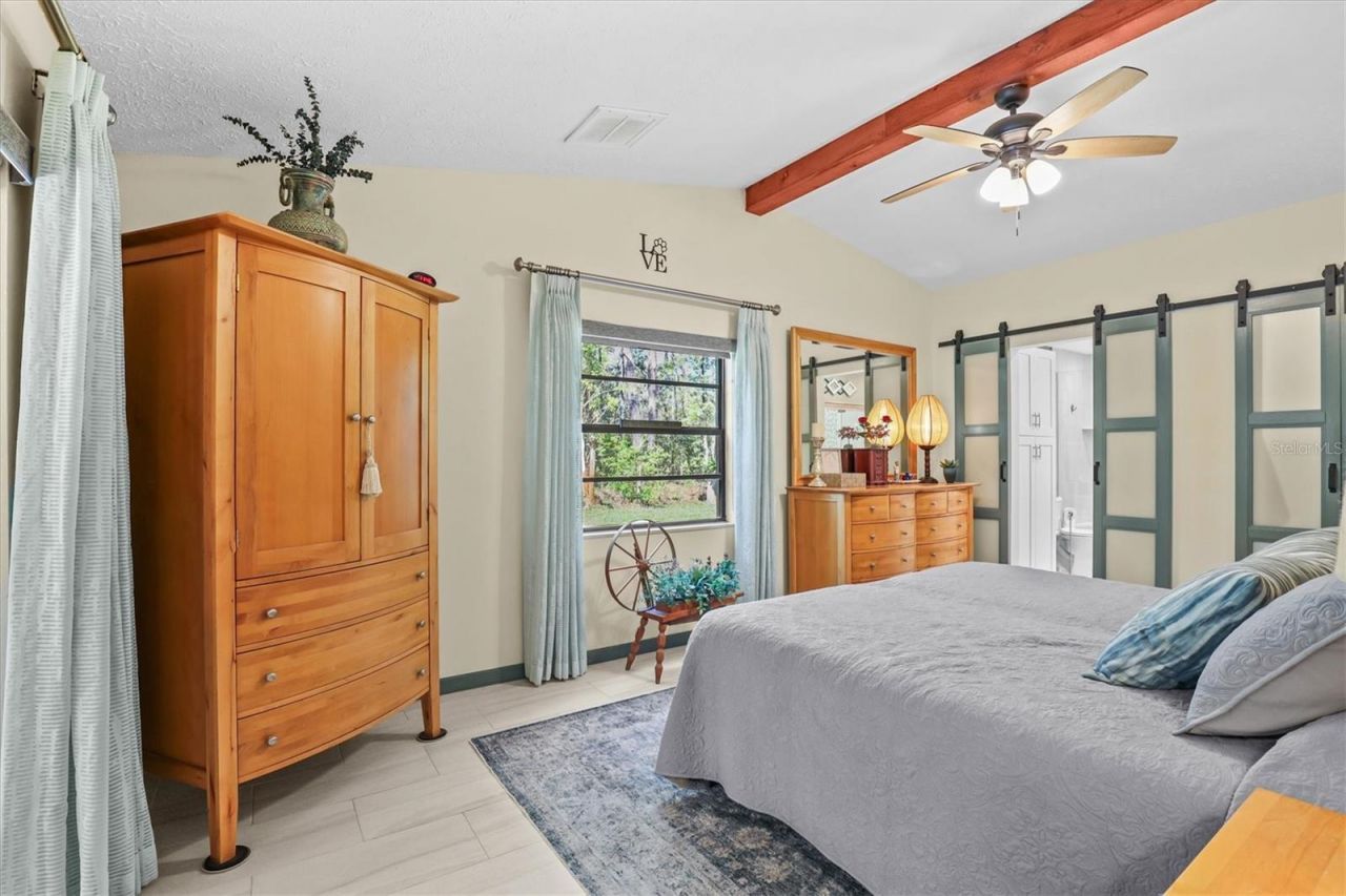 9032 Birmingham Avenue, Weeki Wachee, FL 34613 Photo