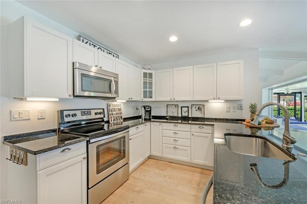 239 Torrey Pines Pt , Naples, FL 34113 Photo