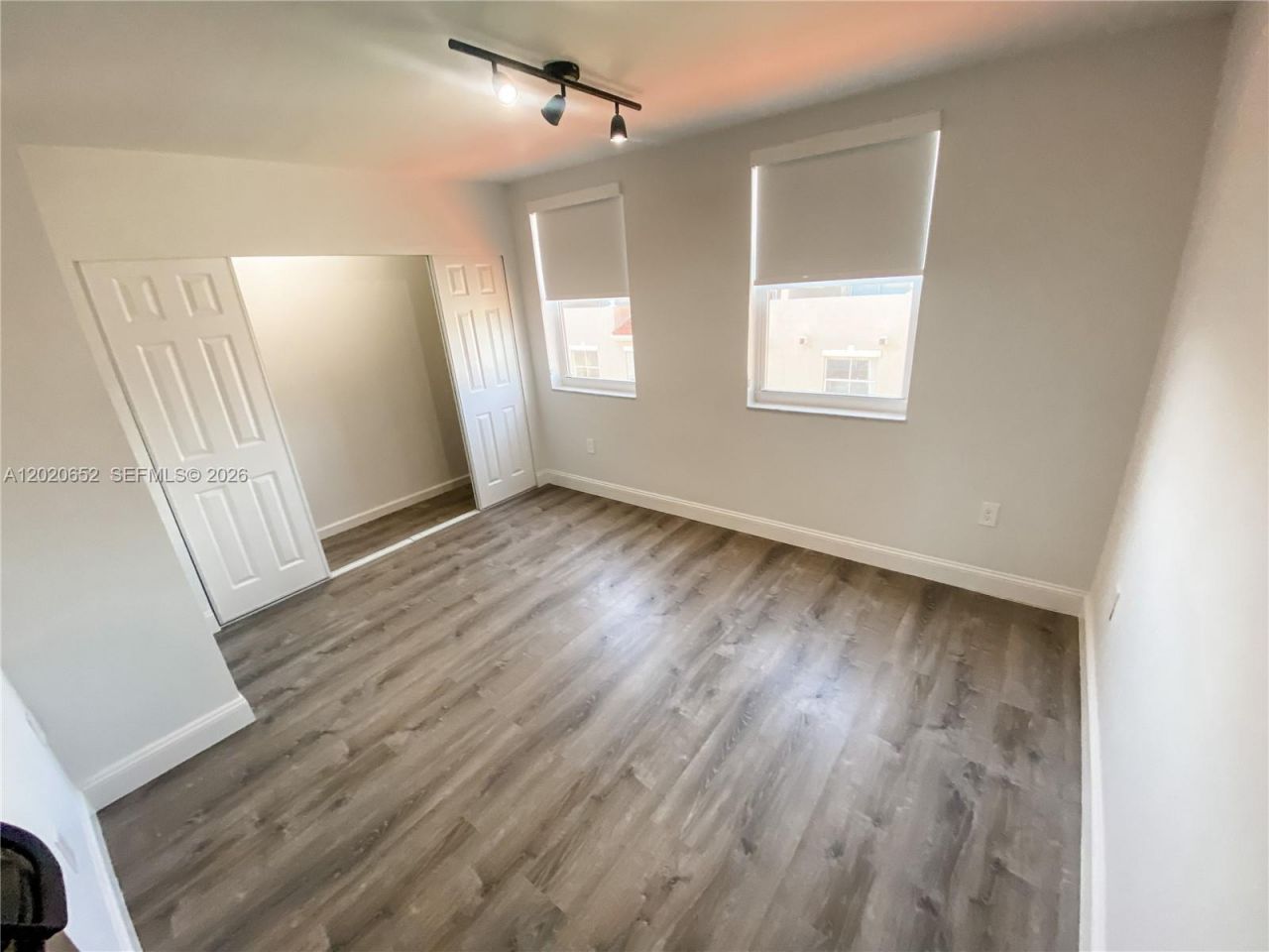 8661 NW 4th Ter, Unit 903, Miami, FL 33126 Photo