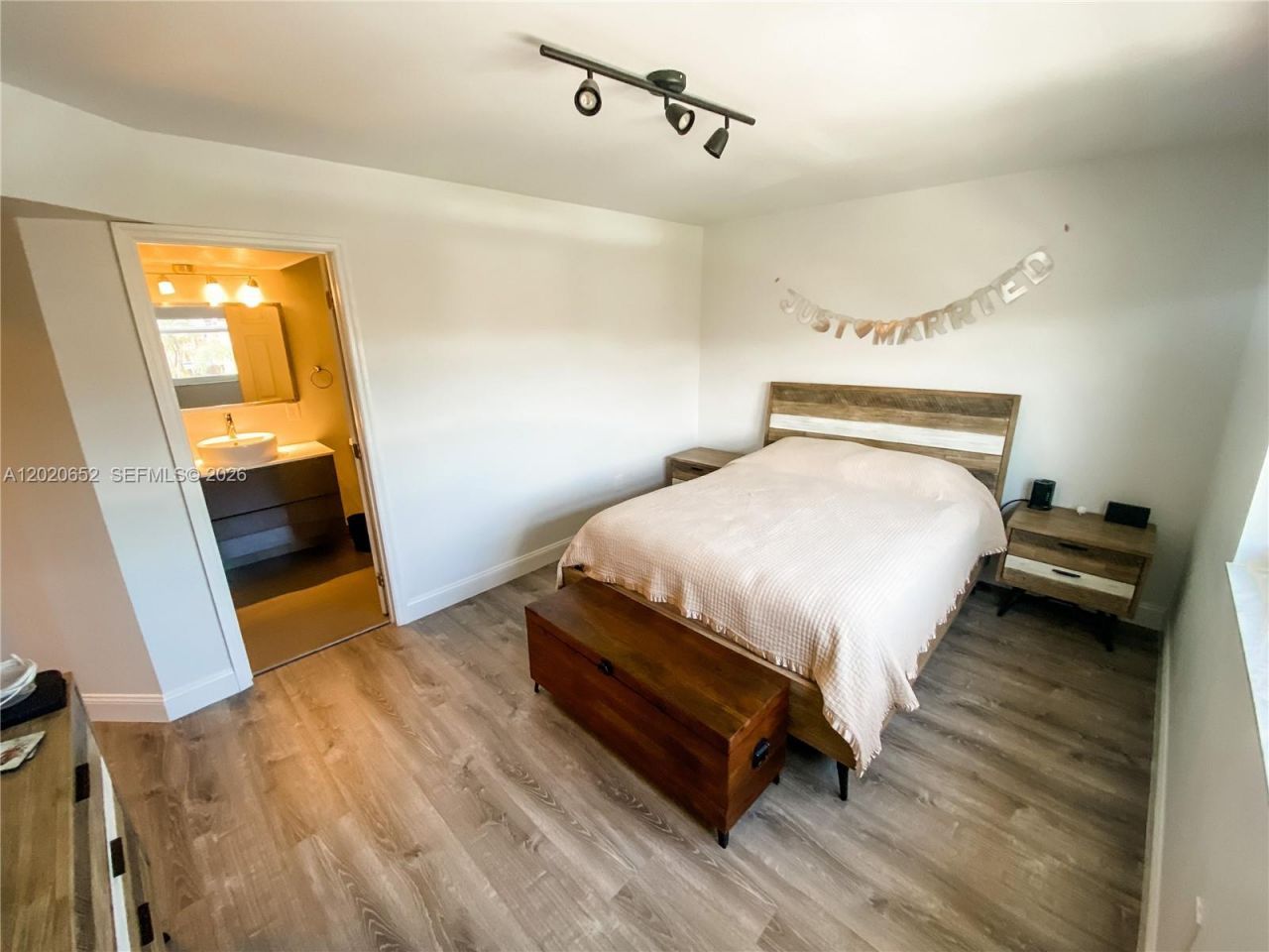8661 NW 4th Ter, Unit 903, Miami, FL 33126 Photo