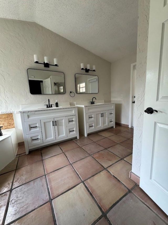 1200 NW 101st Ave , Plantation, FL 33322 Photo