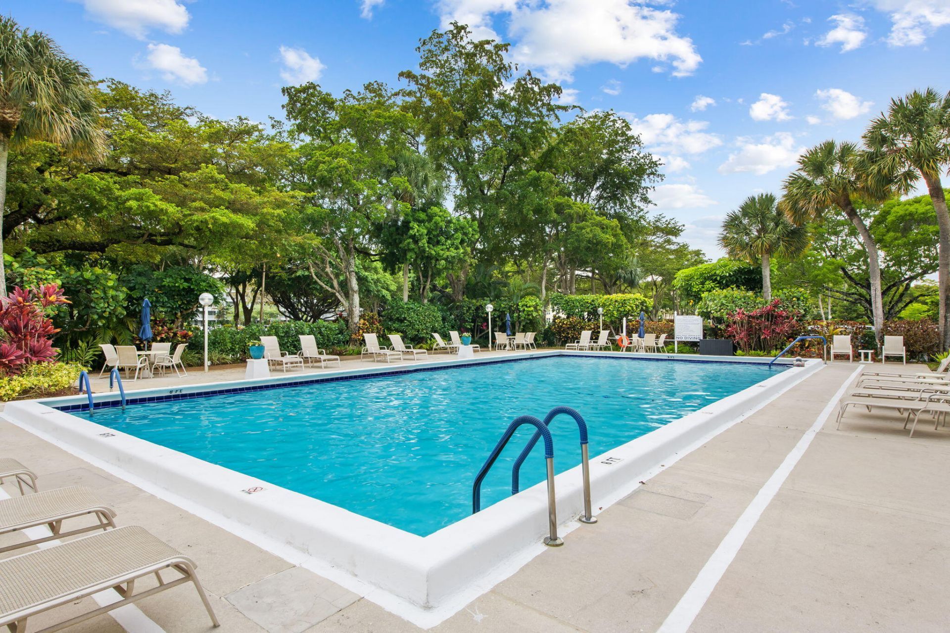 4015 W Palm Aire Drive, Pompano Beach, FL 33069 Photo