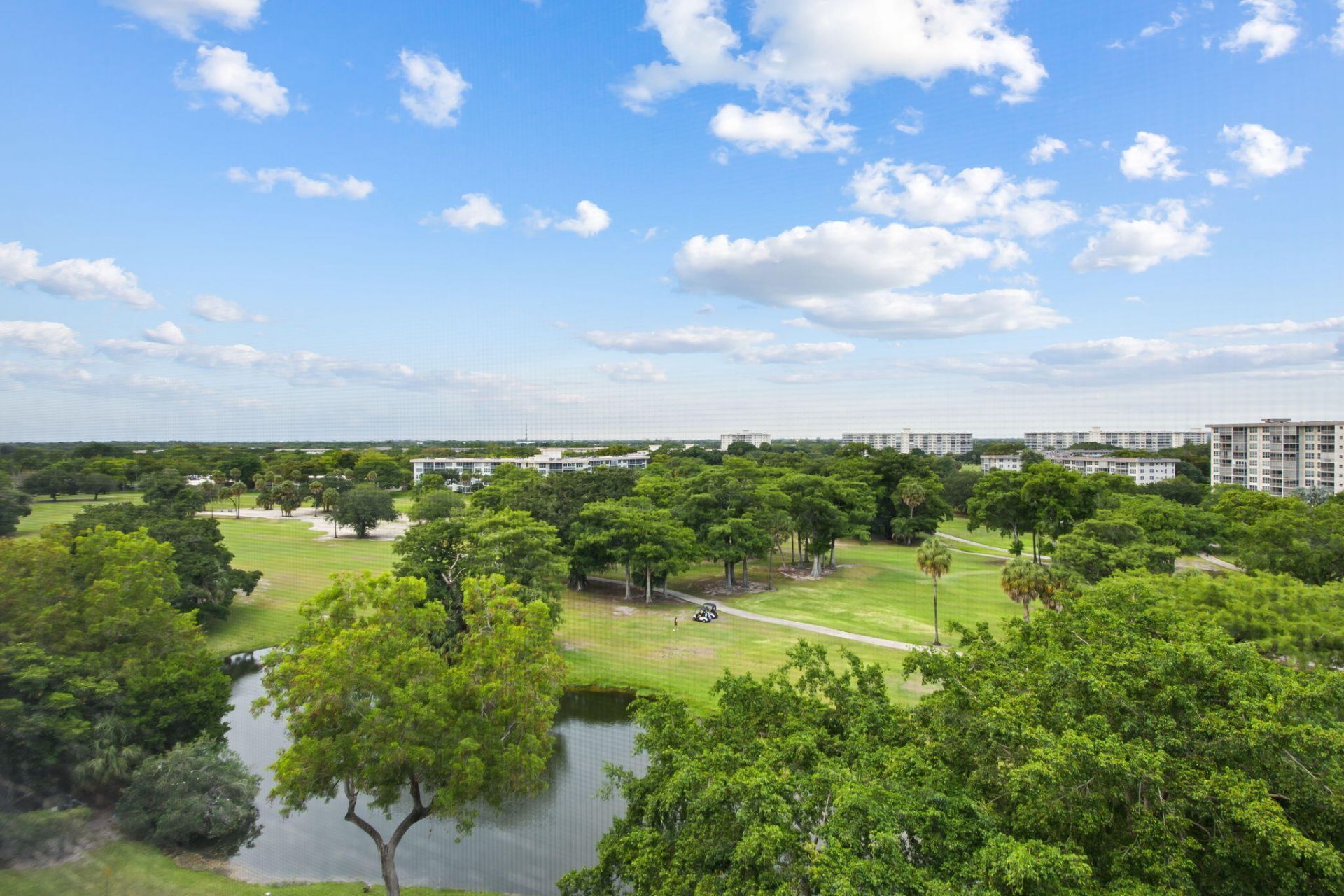 4015 W Palm Aire Drive, Pompano Beach, FL 33069 Photo
