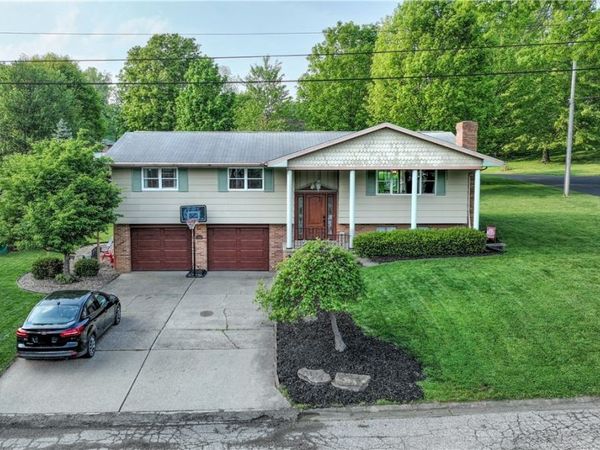 116 Carroll Drive , St Clairsville, OH 43950