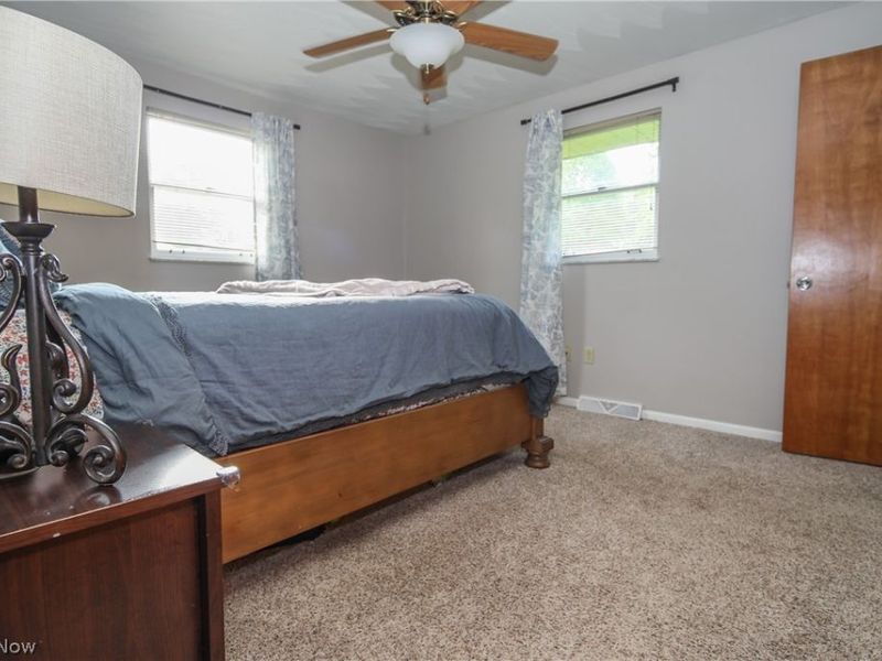 116 Carroll Drive, Saint Clairsville, OH 43950 Photo 18