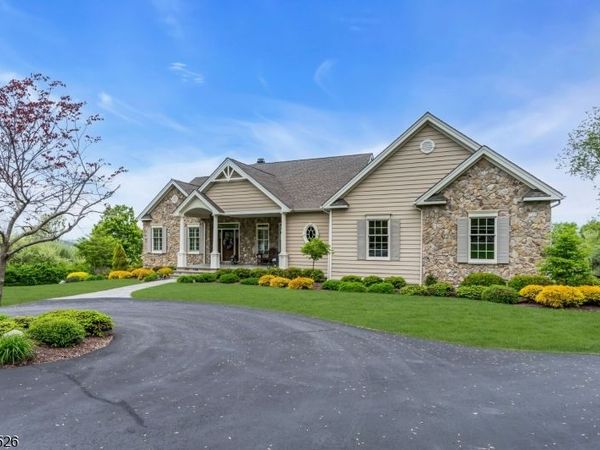 45 Asbury Rd, Independence, NJ 07840