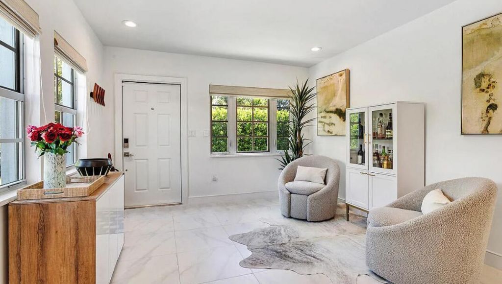 406 35th Street, West Palm Beach, FL 33407 Photo