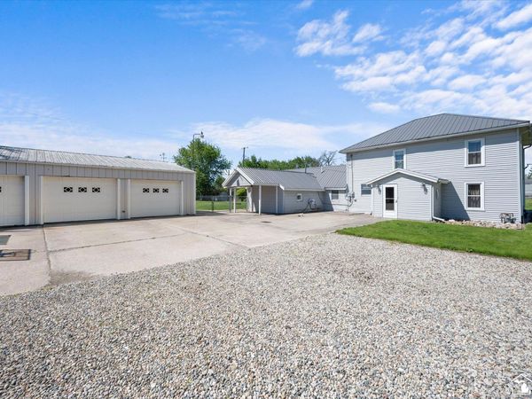 6025 summit Street, Maybee, MI 48159