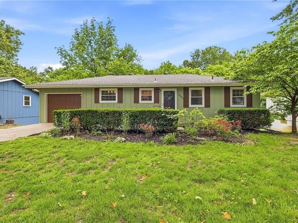 1525 N 75th Drive, Kansas City, KS 66112