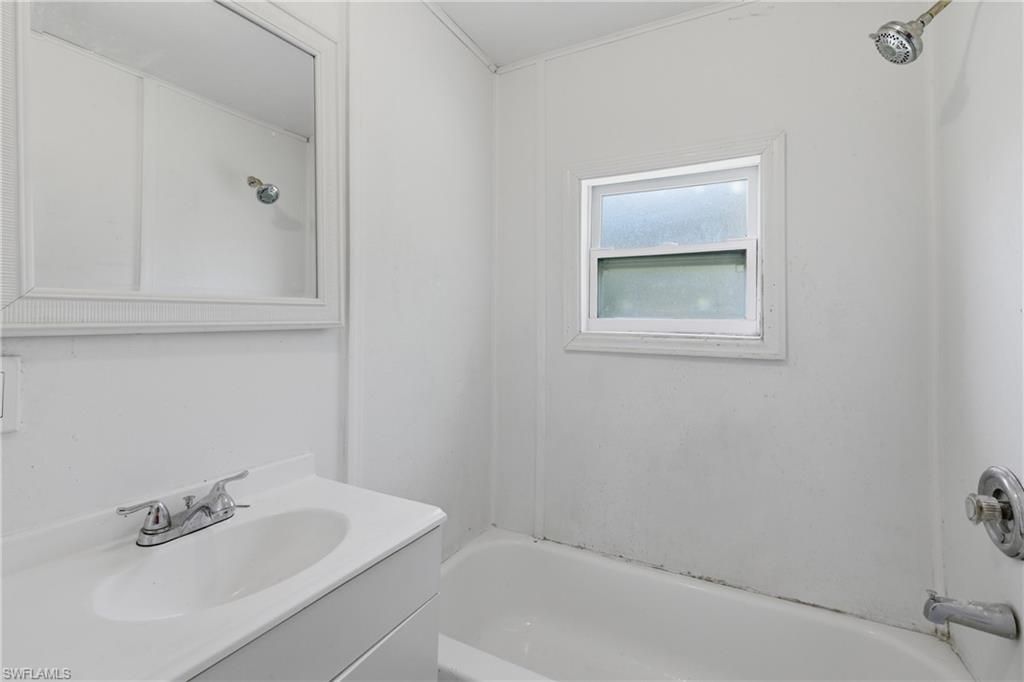 3318 Thomas St , Fort Myers, FL 33916 Photo