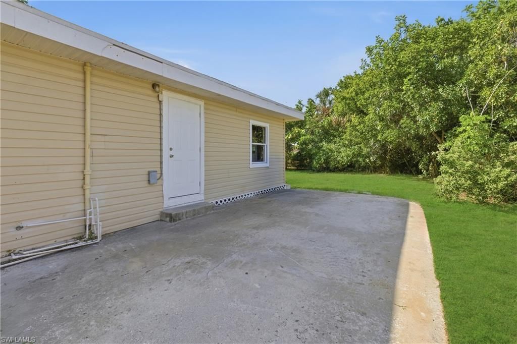 3318 Thomas St , Fort Myers, FL 33916 Photo