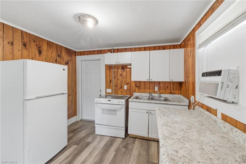 3318 Thomas St , Fort Myers, FL 33916 Photo