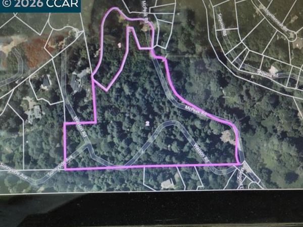 11190 McPeak Rd, Forestville, CA 95436