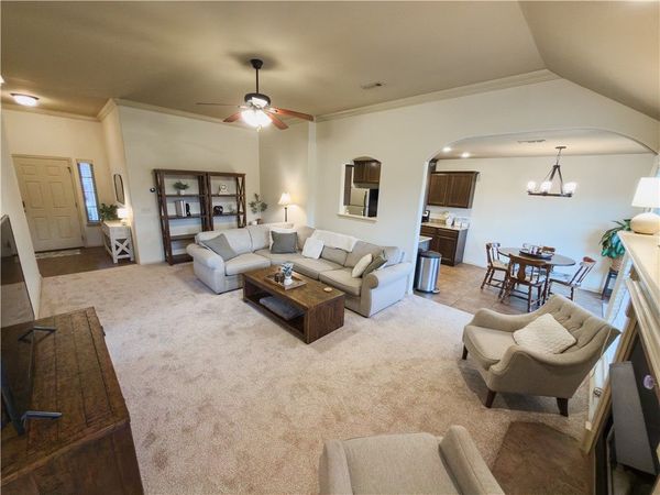 401 Worchester , Siloam Springs, AR 72761