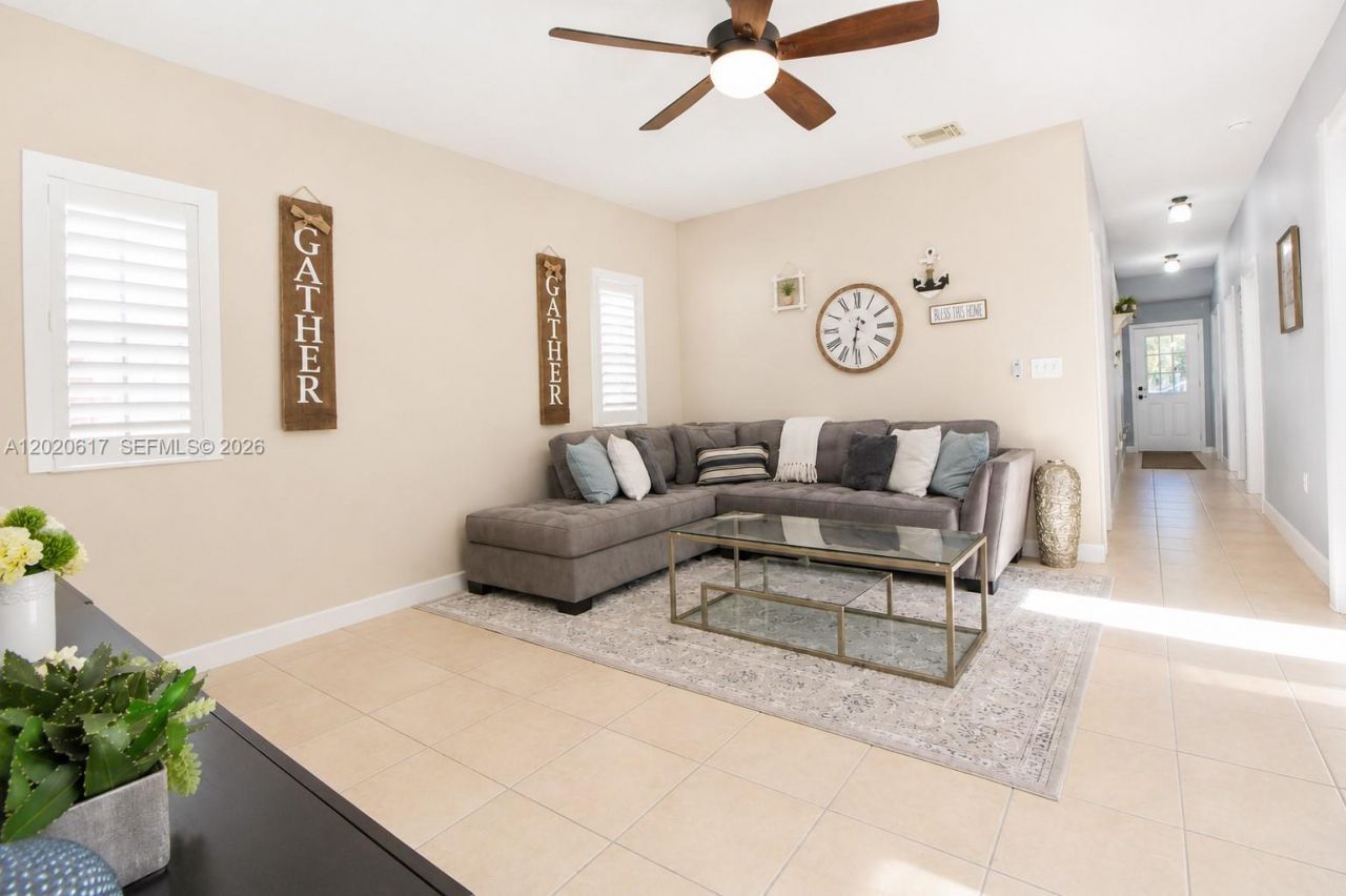 3496 NE 3rd Dr, Homestead, FL 33033 Photo