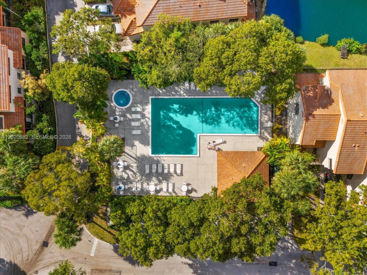 3400 Emerald Oaks Dr , Unit 801, Hollywood, FL 33021 Photo
