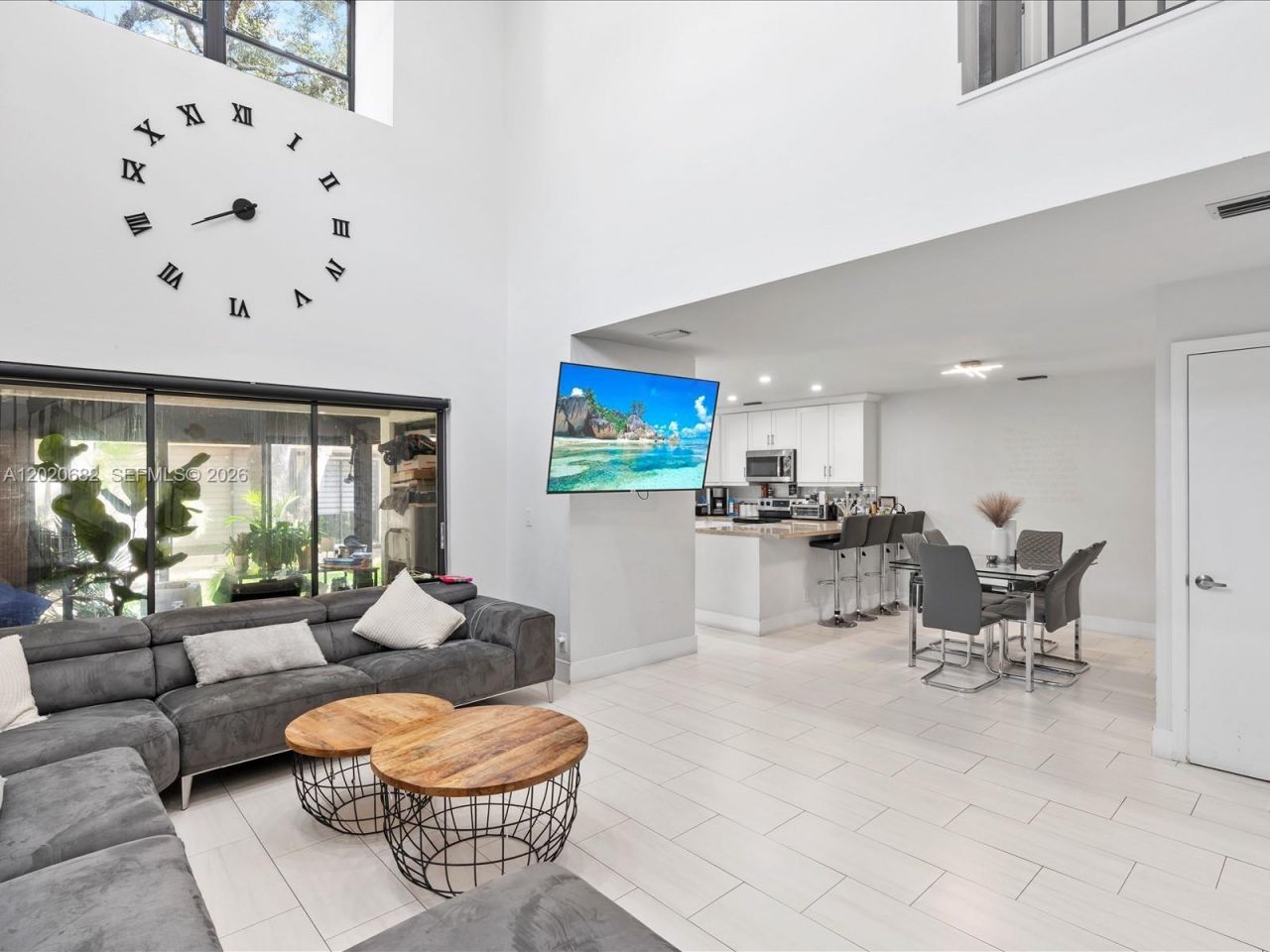 3400 Emerald Oaks Dr , Unit 801, Hollywood, FL 33021 Photo