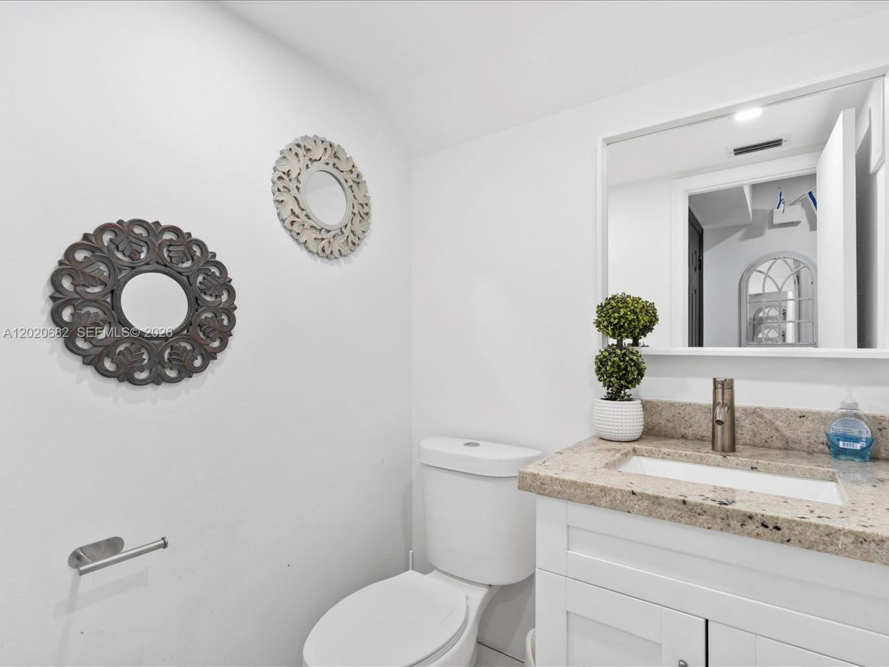 3400 Emerald Oaks Dr , Unit 801, Hollywood, FL 33021 Photo