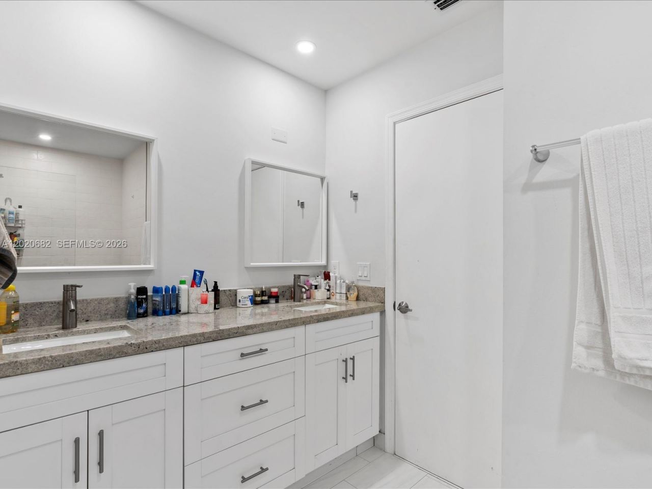 3400 Emerald Oaks Dr , Unit 801, Hollywood, FL 33021 Photo
