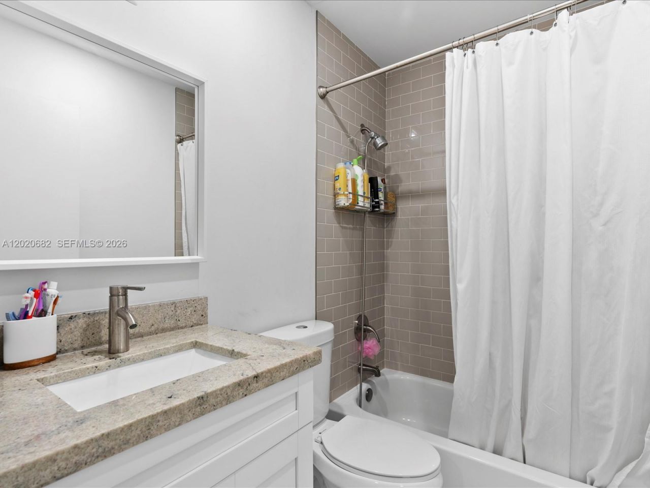 3400 Emerald Oaks Dr , Unit 801, Hollywood, FL 33021 Photo