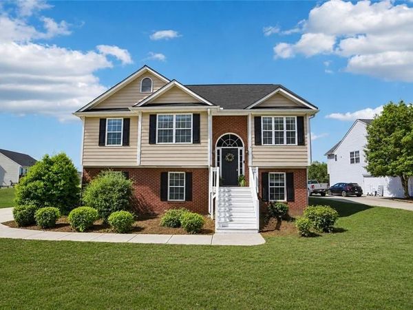 9720 Poole Road , Villa Rica, GA 30180