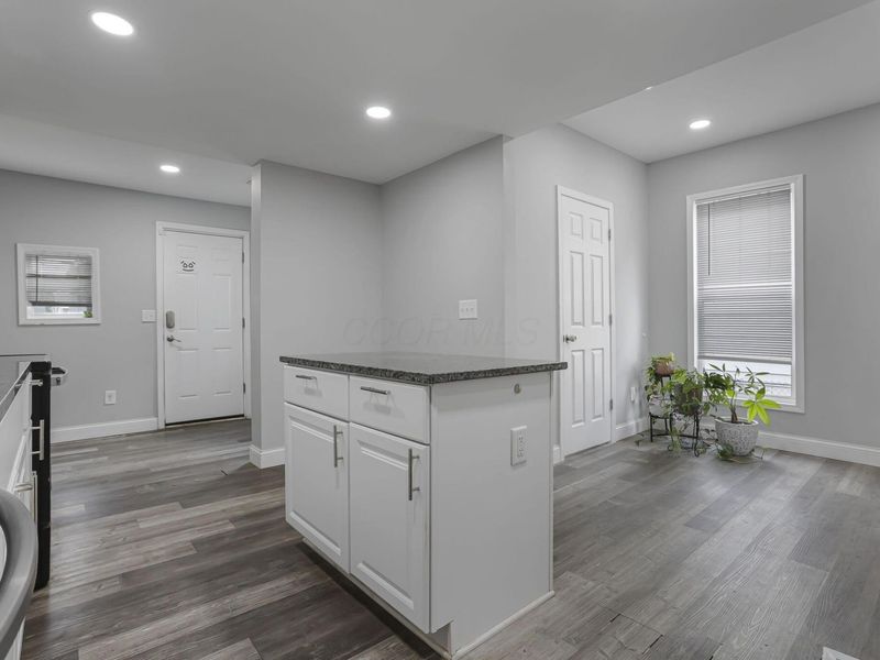 935 Ellsworth Avenue, Columbus, OH 43206 Photo 12