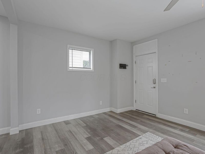 935 Ellsworth Avenue, Columbus, OH 43206 Photo 7