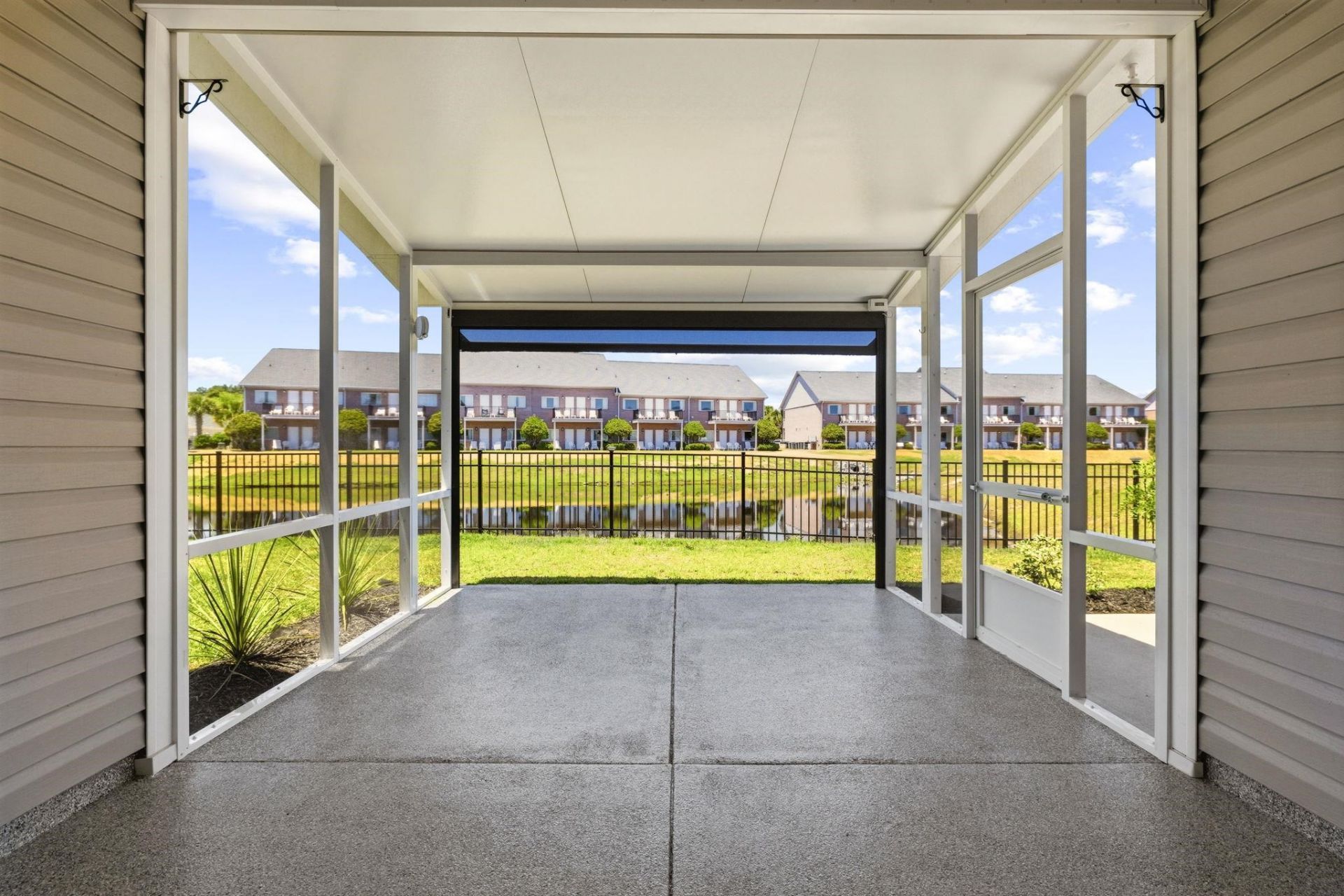 380 Lifestyle Court  Photo 45