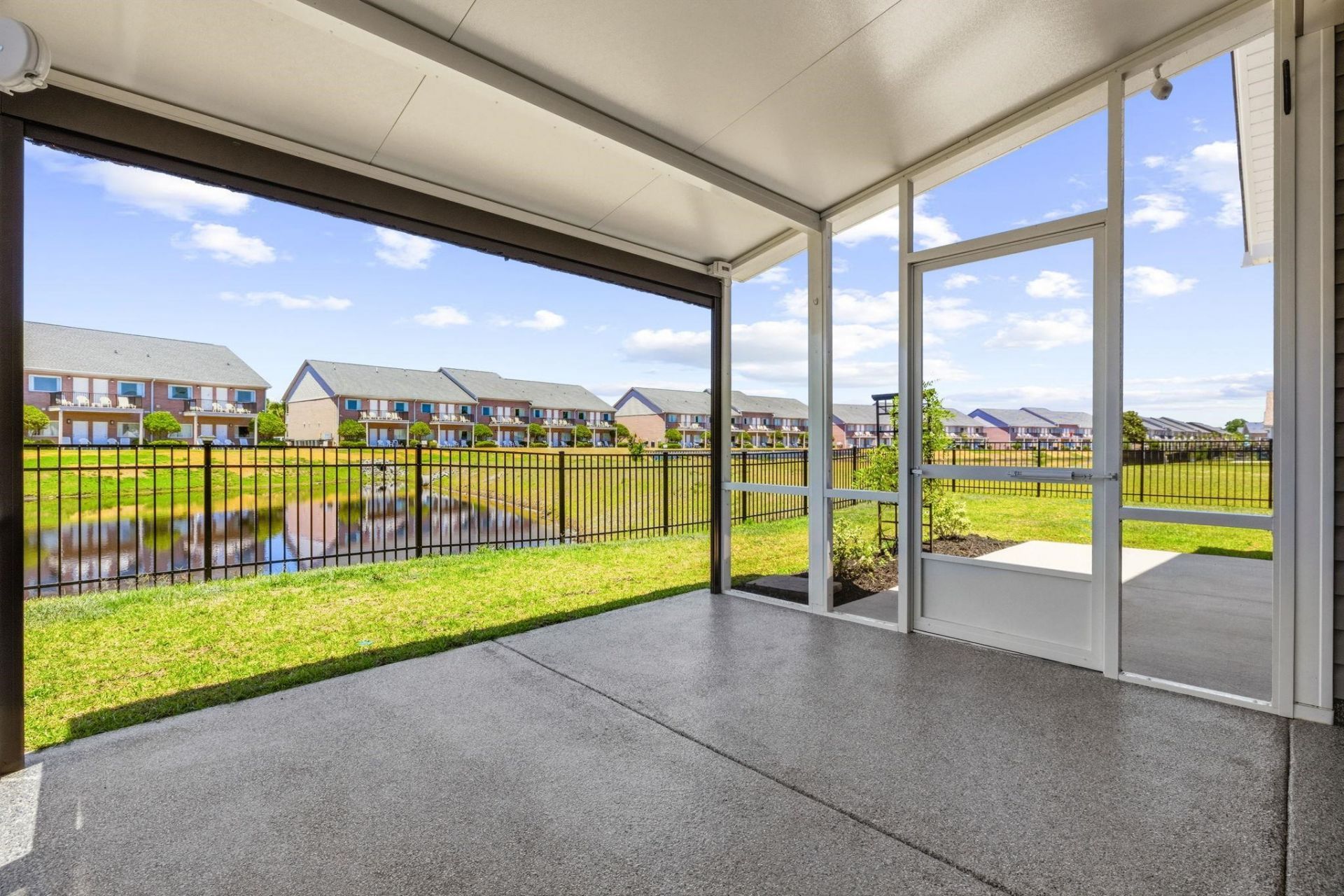 380 Lifestyle Court  Photo 49