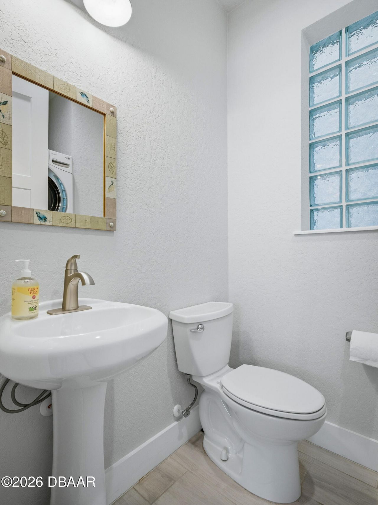 140 Julia Street, New Smyrna Beach, FL 32168 Photo