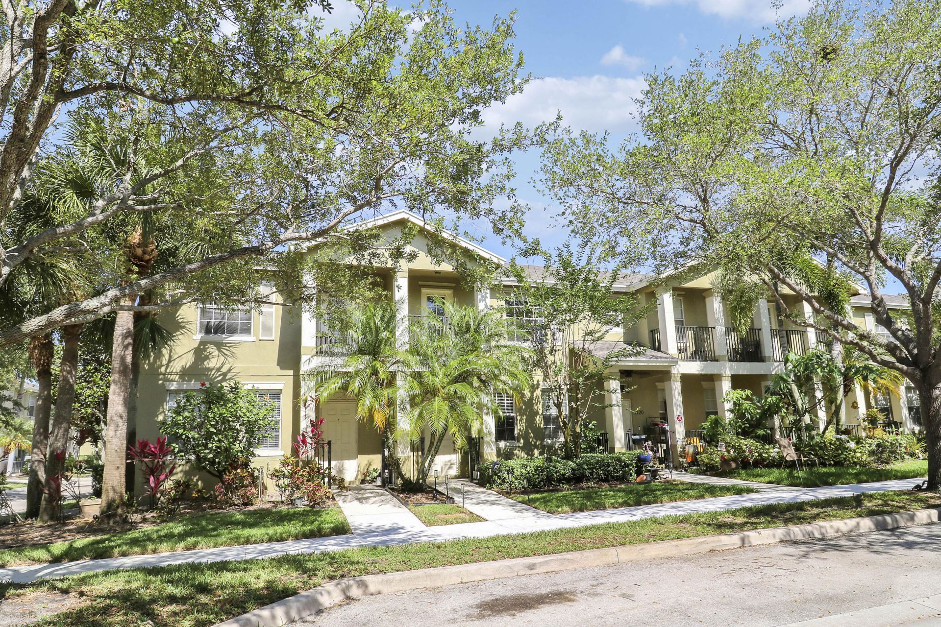 2122 SE Grand Drive, Port Saint Lucie, FL 34952 Photo