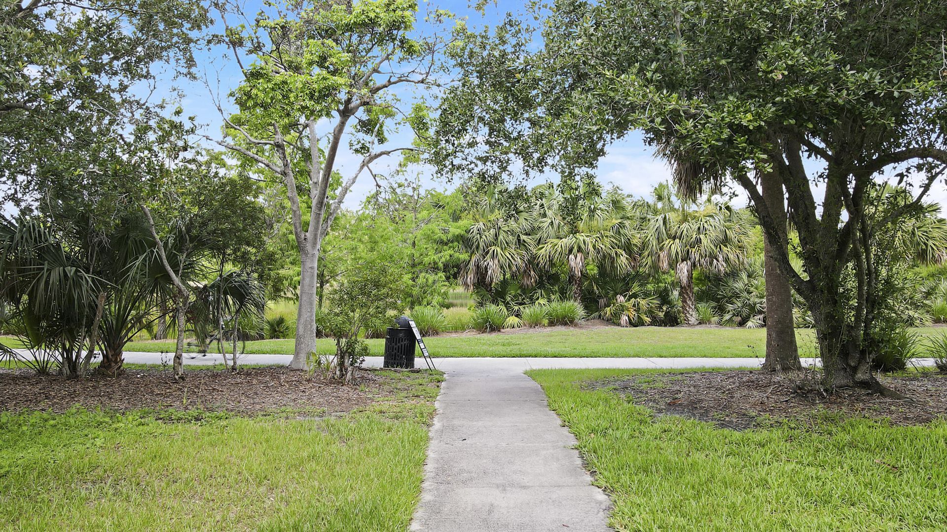 2122 SE Grand Drive, Port Saint Lucie, FL 34952 Photo