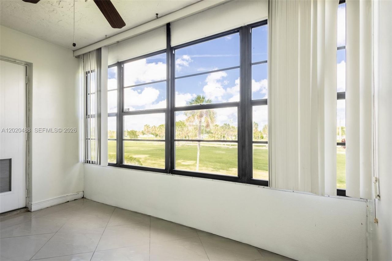 7350 NW 18th St, Unit 206, Margate, FL 33063 Photo
