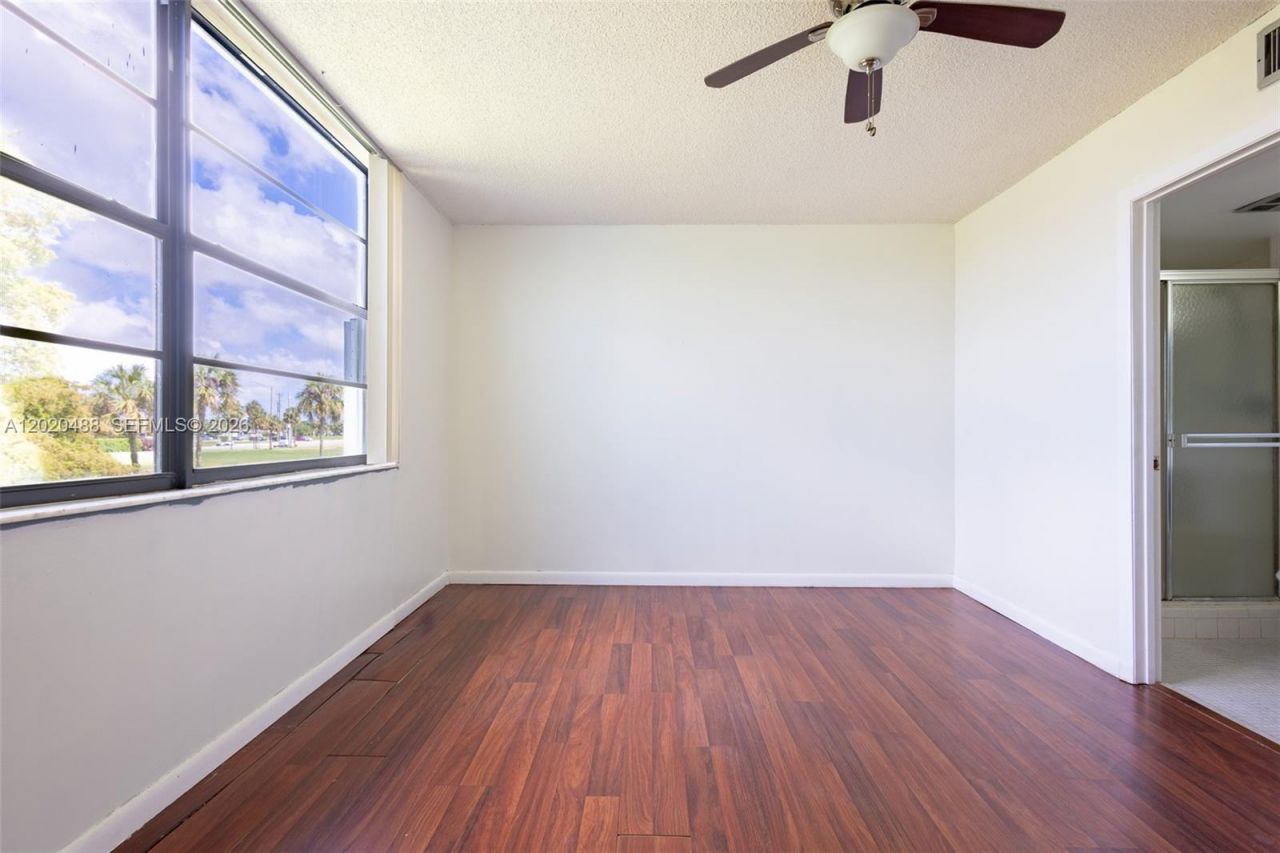 7350 NW 18th St, Unit 206, Margate, FL 33063 Photo