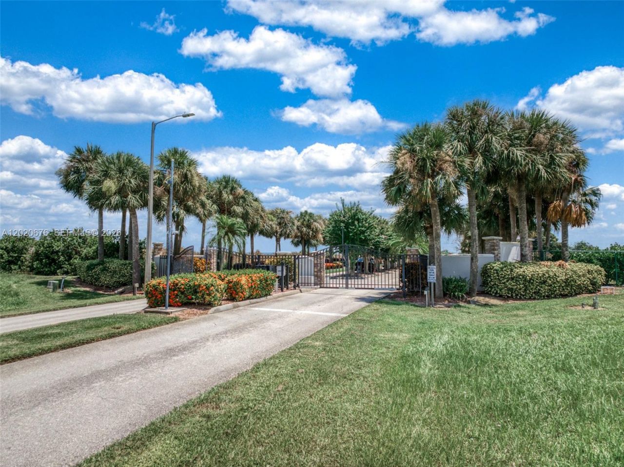135 Sunset Pointe Blvd , Lake Placid, FL 33852 Photo