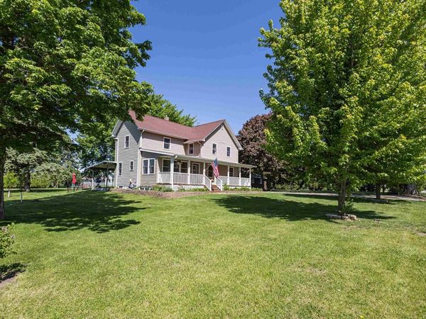 115 Randolph Street, Cuba City, WI 53807