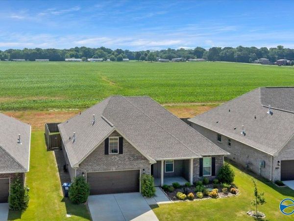 129 Amanda Deann Drive, New Market, AL 35761