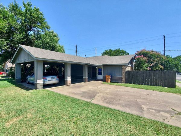 2400 Berkett DR, Unit A, Austin, TX 78745