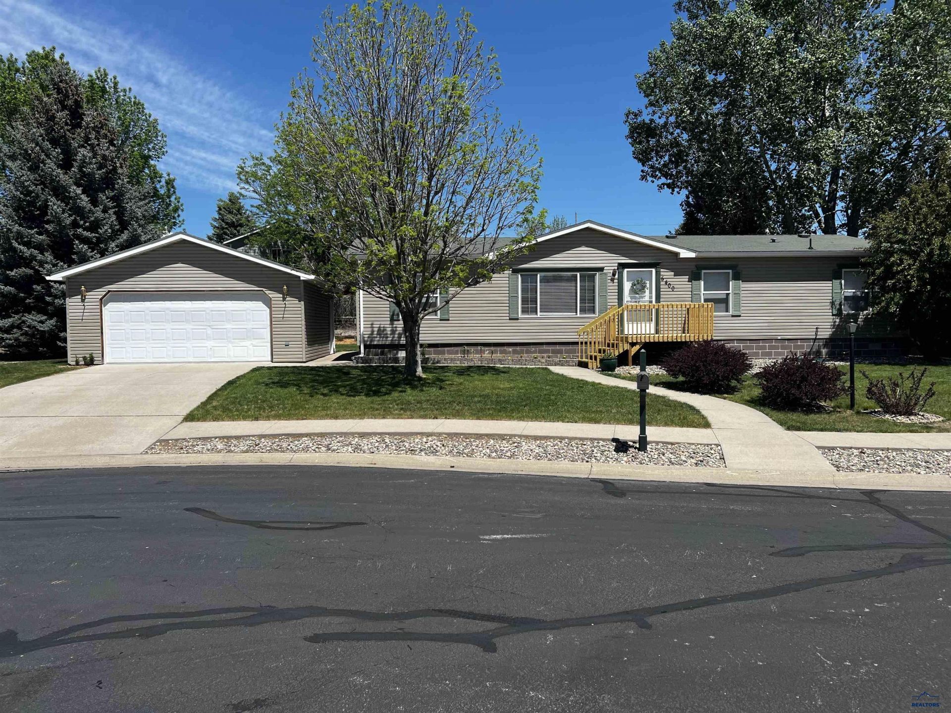 5400 Windmere Way, Rapid City, SD 57703 Main Photo
