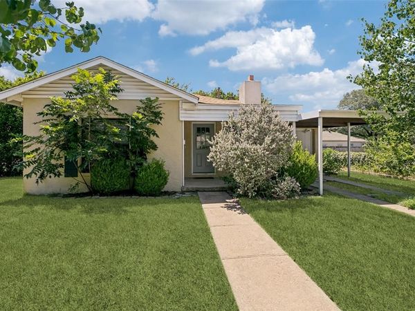 3904 Carolyn Road, Fort Worth, TX 76109