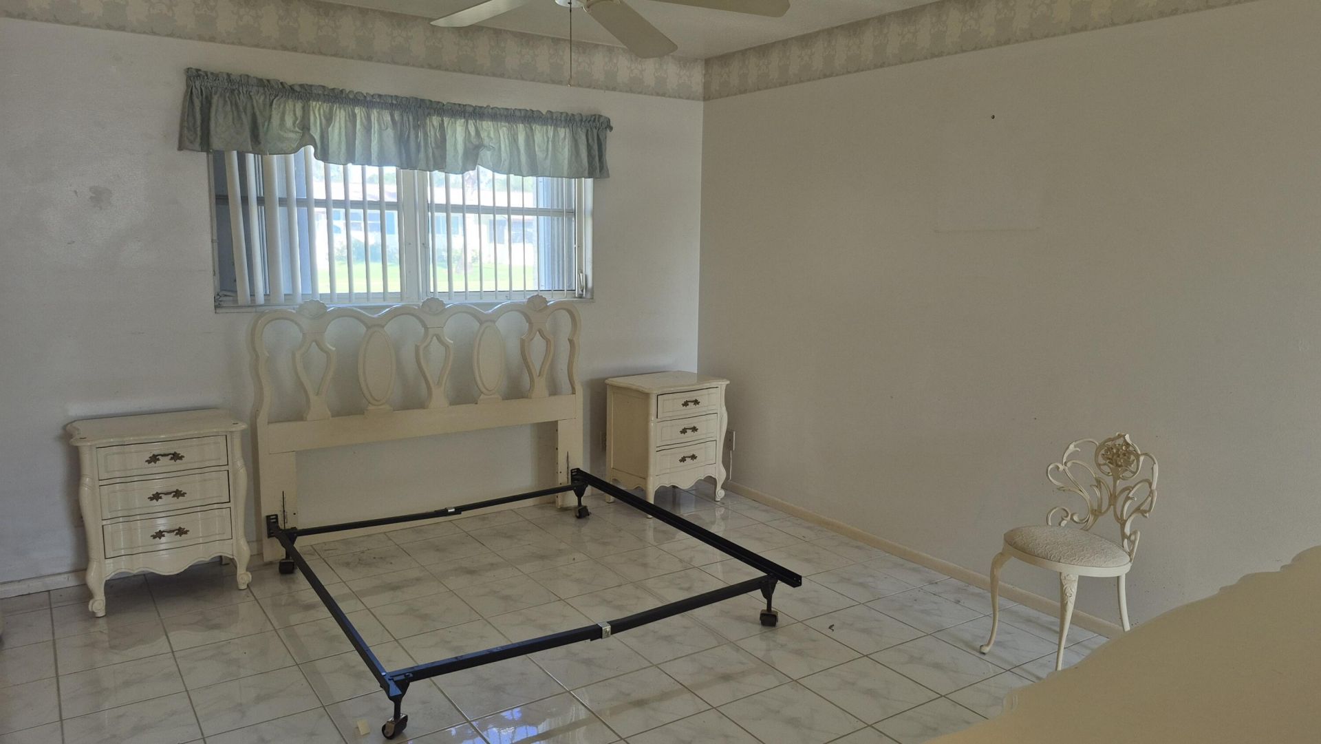 2805 Crosley Drive E, Unit Apt E, West Palm Beach, FL 33415 Photo