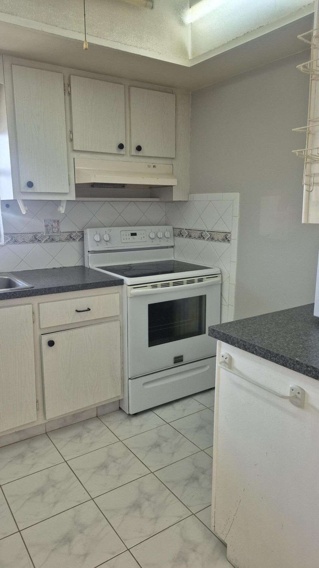 2805 Crosley Drive E, Unit Apt E, West Palm Beach, FL 33415 Photo