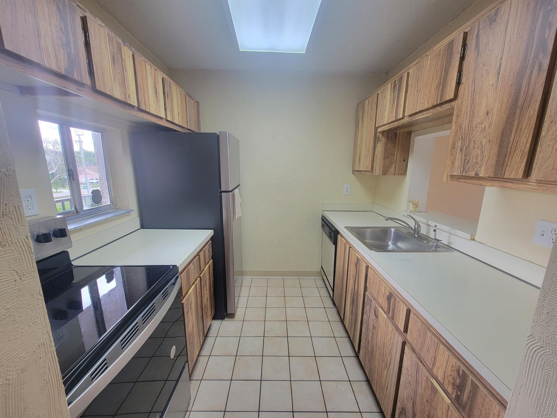 7900 NW 50th Street, Unit 304, Lauderhill, FL 33351 Photo