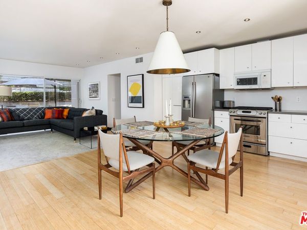 1710 Redcliff Street, Los Angeles, CA 90026