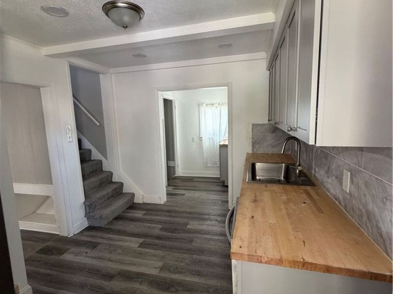 3482 W 136th Street , Cleveland, OH 44111 Photo 6
