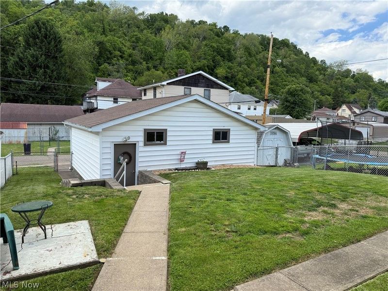 705 Market Street, Yorkville, OH 43971 Photo 7
