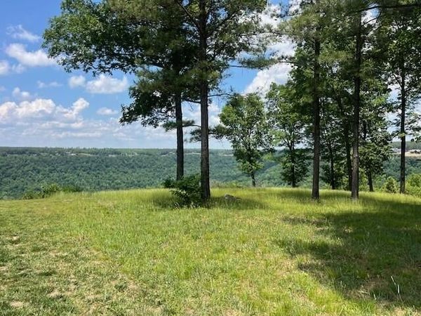 615 Cumberland Circle, Jasper, TN 37347