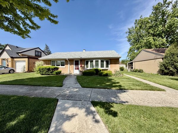 4138 Custer Avenue , Brookfield, IL 60513
